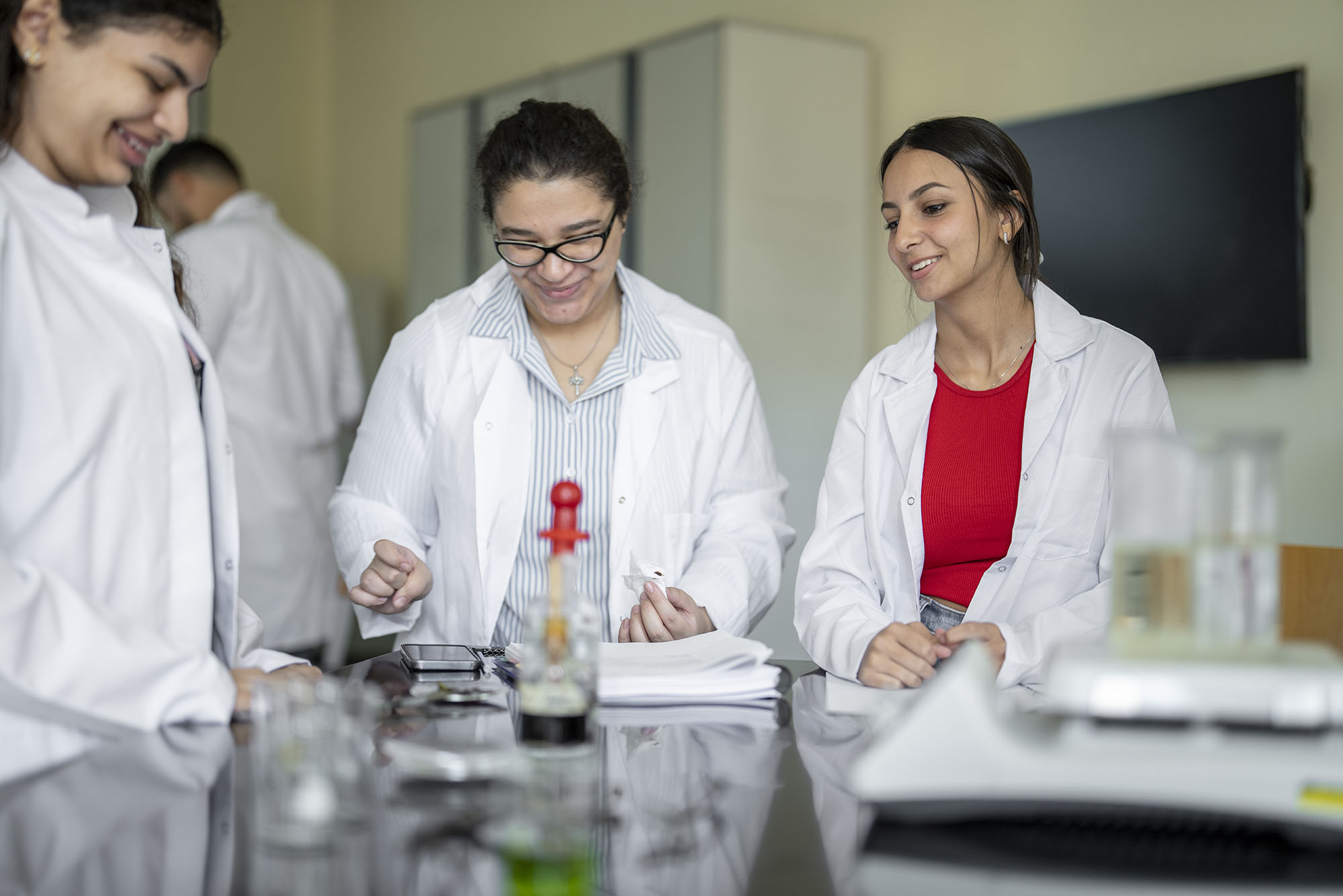 Female students in a lab 