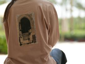 Beige T-shirt