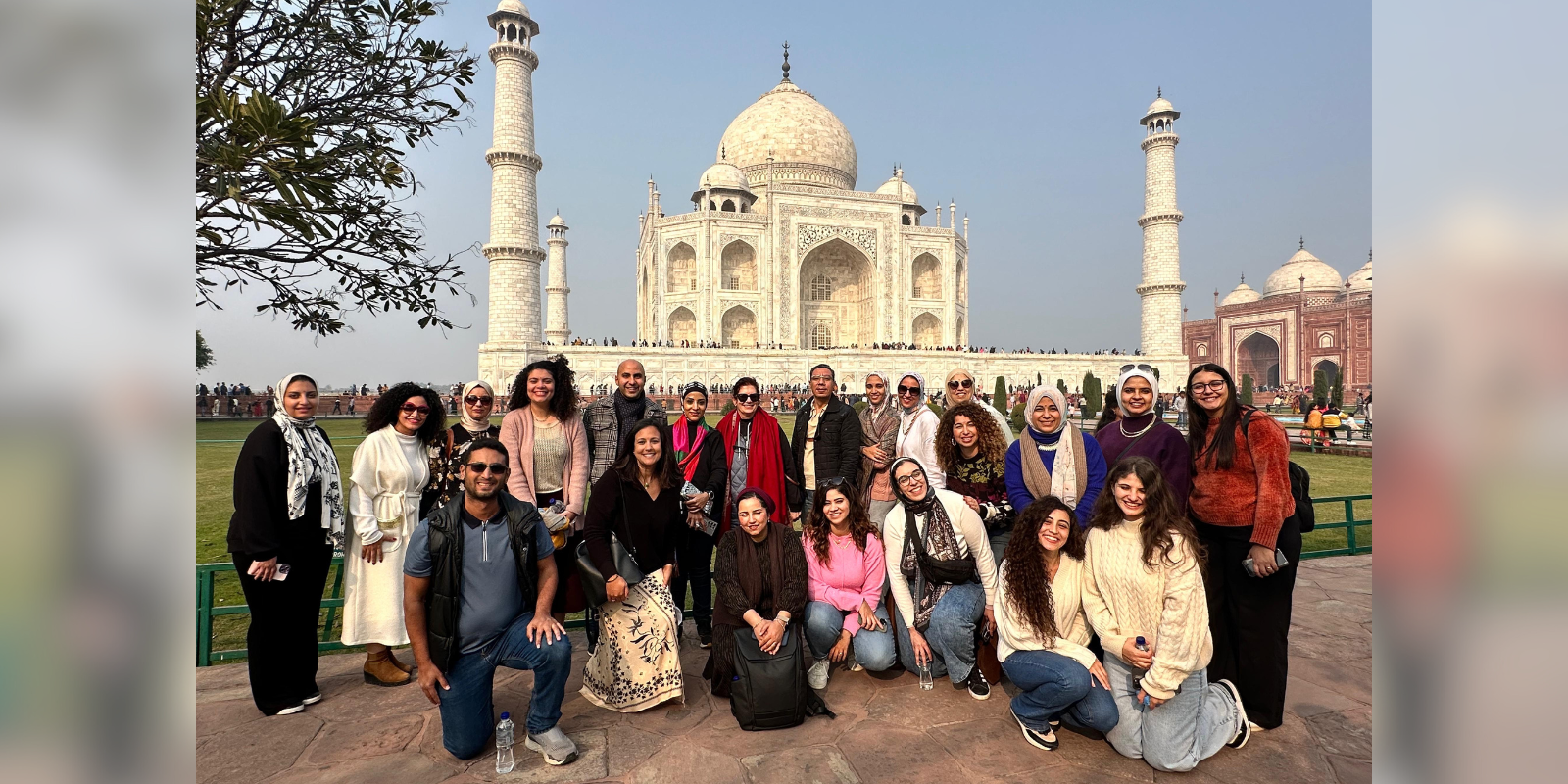 Yousef Jameel Fellows stand before the Taj Mahal