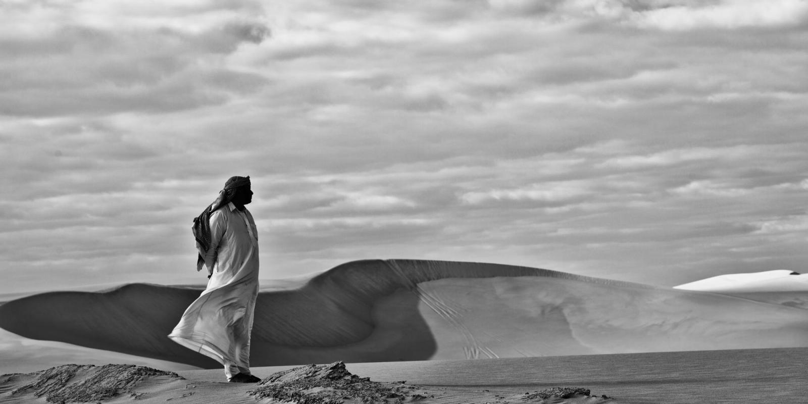 Monochrome Exhibit Captures Life in Egypt in Black and White; View ...