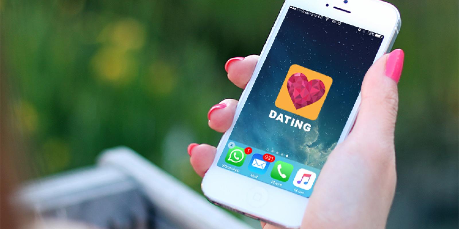 Sociology Professor Michael Ryan examines the growing popularity of online dating